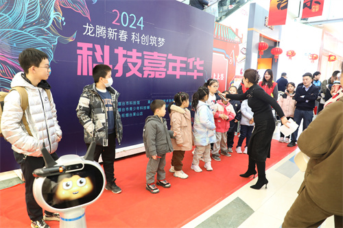0Q0A0295.jpg